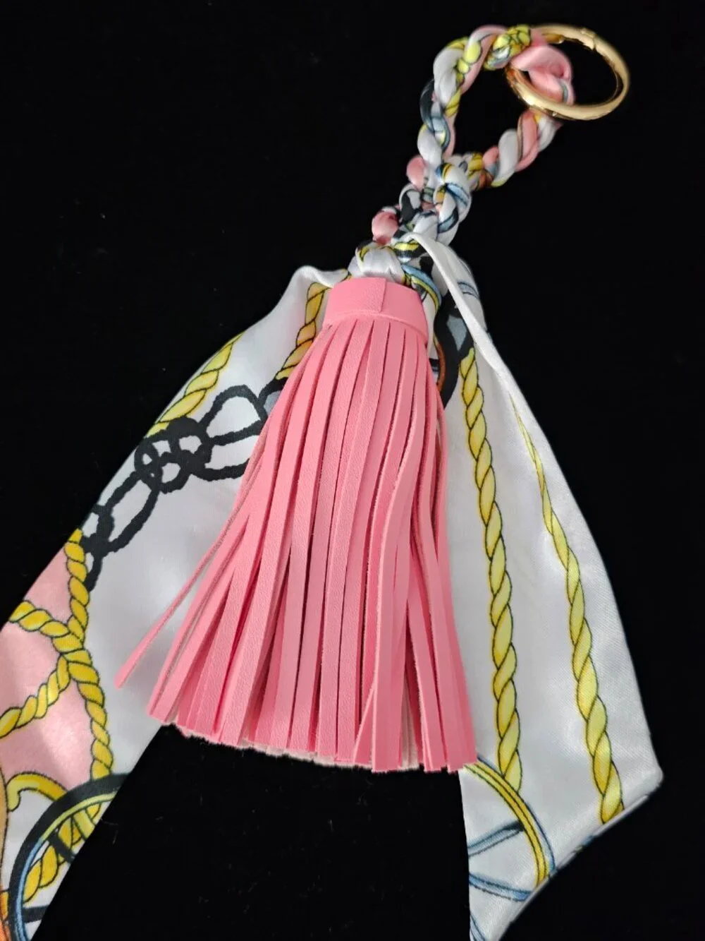 MacRae & Co Scarf Vegan Tassel Fringe Braided Keychain Bag Charm New Pink White